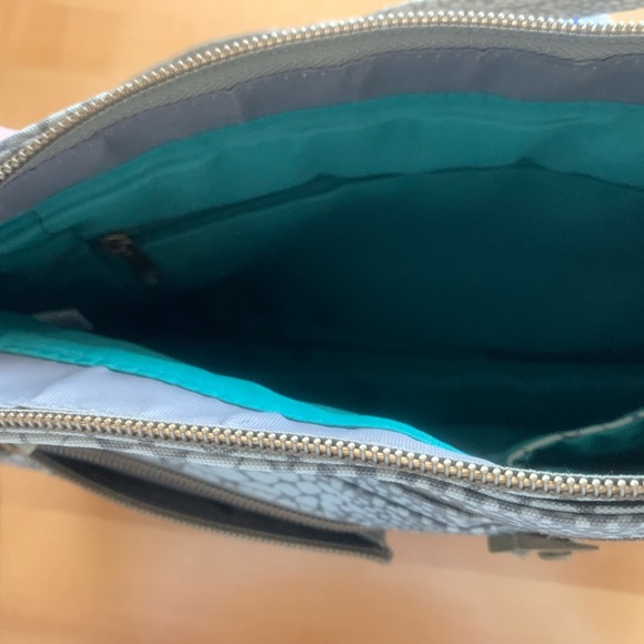 Travelon Animal print Bag - Picture 8 of 10